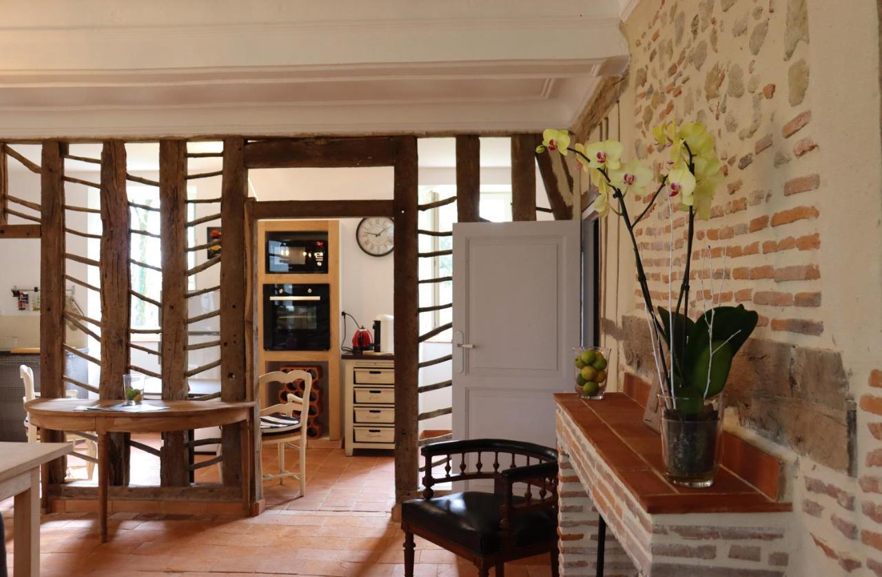 Maison D'Hotes Sainte-Marie Mirande  Esterno foto
